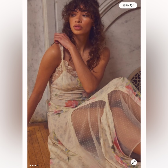 Free People Dresses & Skirts - Free People Good Luck Charm Lace Floral Vintage maxi Slip Dress